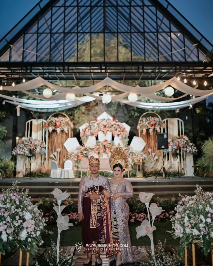 Romantic Night Wedding Sanggar de Batavia