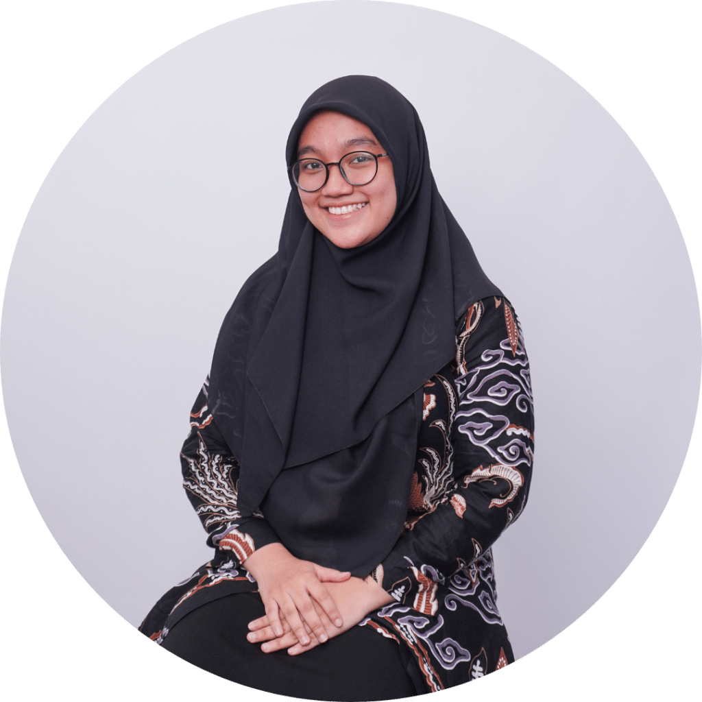 Aqilha Sales Executive Wedding by Emaara