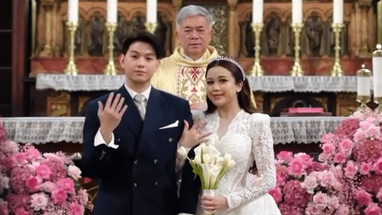 The Wedding of Brisia Jodie & Jonathan Alden (source: Google)