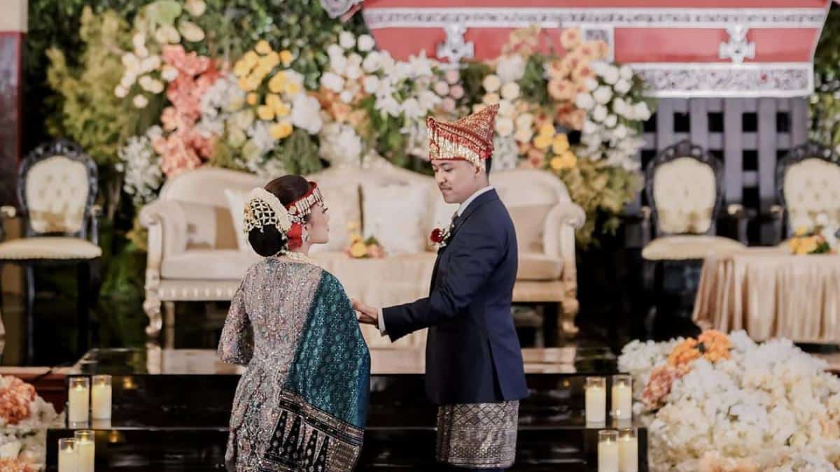 Pernikahan Viral Abenk & Lily Kenzie (source: Google)