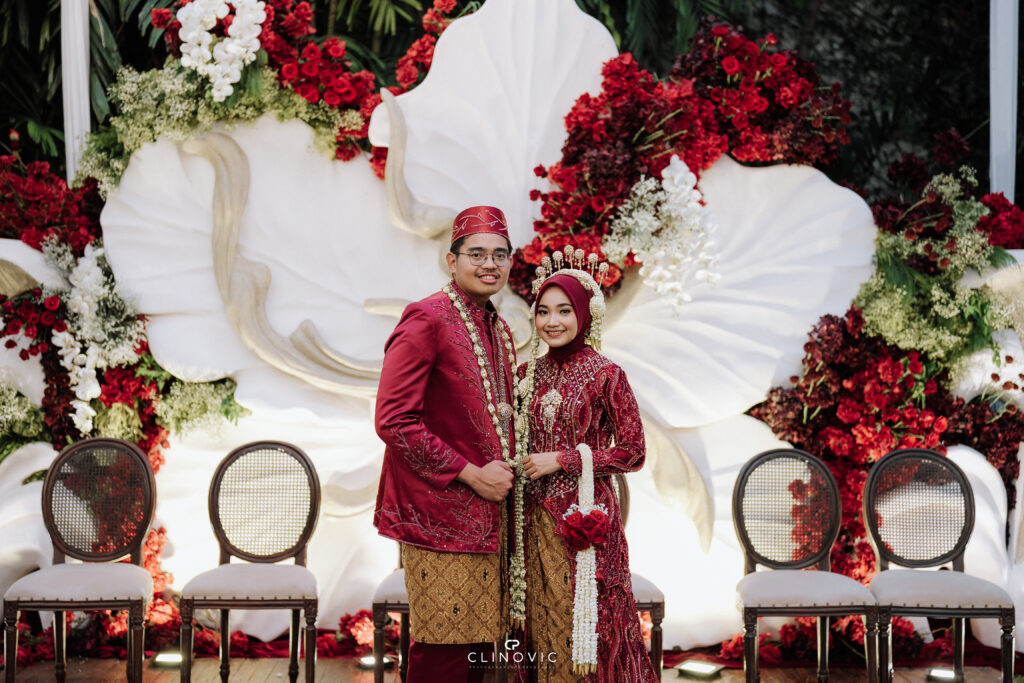 The Wedding of Inong & Ariq at Taman Kajoe, Jakarta - Wedding by Emaara
