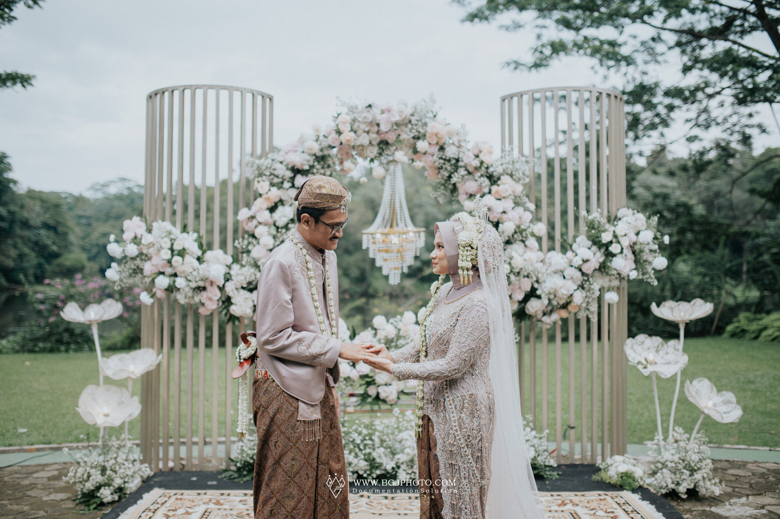 The Wedding of Yara & Farhan at Felfest UI - Wedding by Emaara