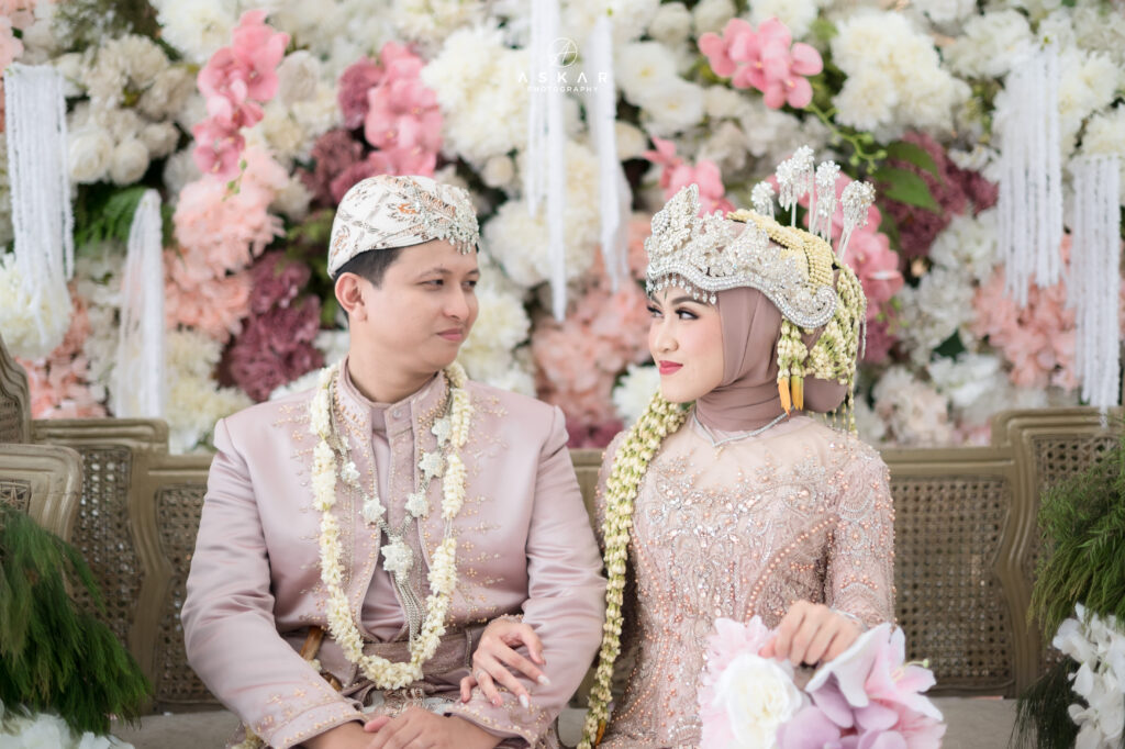 The Wedding of Agung & Dinda at Felfest UI - Wedding by Emaara