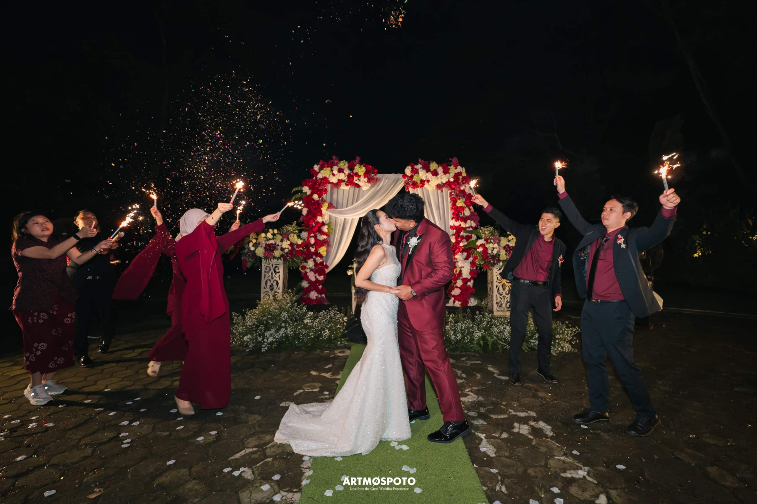 The Wedding of Wisnu & Inno at Felfest UI - Wedding by Emaara